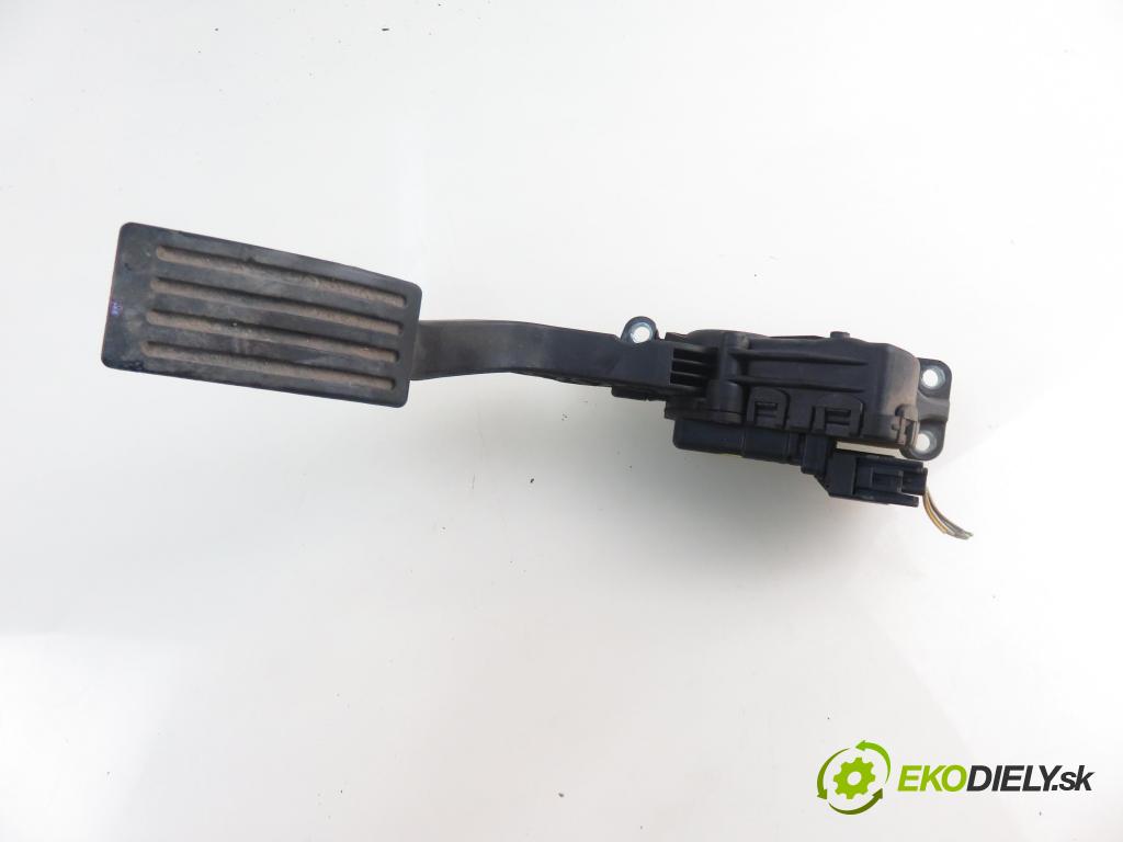 FORD FOCUS II Turnier (DA_, FFS, DS) KOMBI 2008 85,00 1.8 TDCi - KKDB 1753,00 Potenciometer plynu 4M519F836AK ; 6PV00864132 (Pedále)