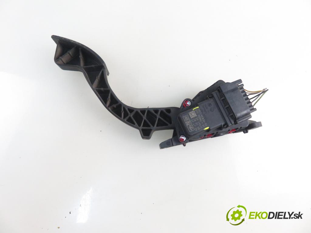 FORD FOCUS II Turnier (DA_, FFS, DS) KOMBI 2008 85,00 1.8 TDCi - KKDB 1753,00 Potenciometer plynu 4M519F836AK ; 6PV00864132 (Pedále)