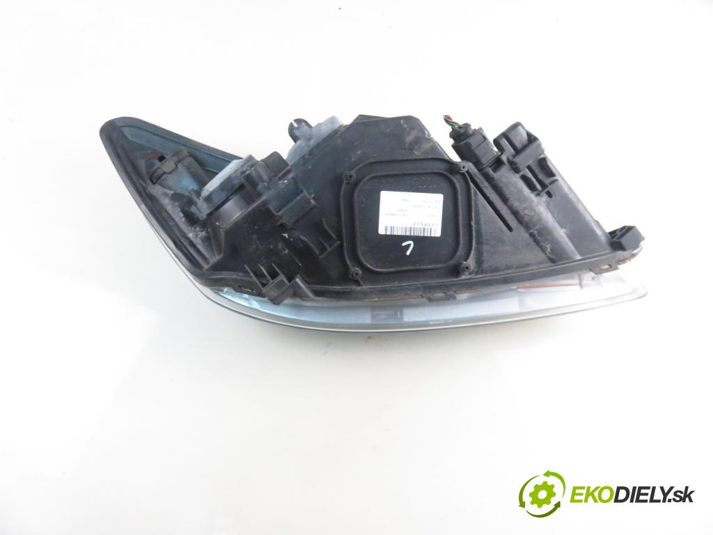 FORD FOCUS II Turnier (DA_, FFS, DS) KOMBI 2008 85,00 1.8 TDCi - KKDB 1753,00 světlo LP