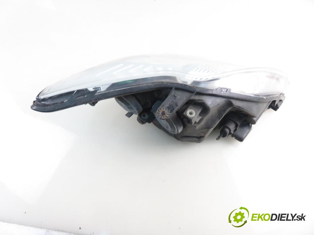 FORD FOCUS II Turnier (DA_, FFS, DS) KOMBI 2008 85,00 1.8 TDCi - KKDB 1753,00 světlo LP