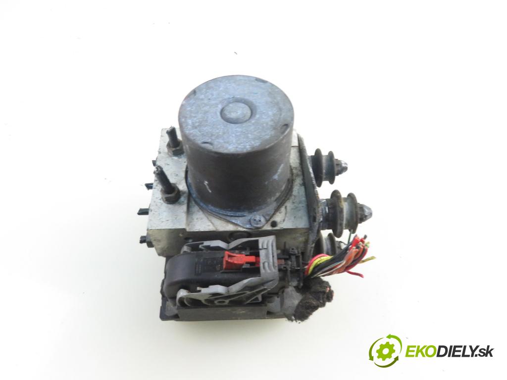 AUDI A5 (8T3) COUPE 2009 125,00 1.8 TFSI - CABD 1798,00 Pumpa ABS 8K0907379AC ; 0265950061 (Pumpy ABS)