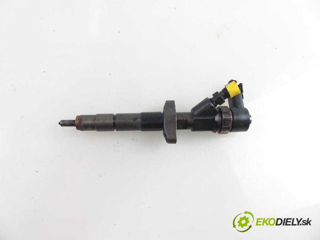 RENAULT ESPACE IV (JK0/1_) MINIVAN 2003 110,00 2.2 dCi (JK0H) 150 - G9T 742 2188,00 vstrekovač 8200936736 ; 0445110084 (Vstrekovače)