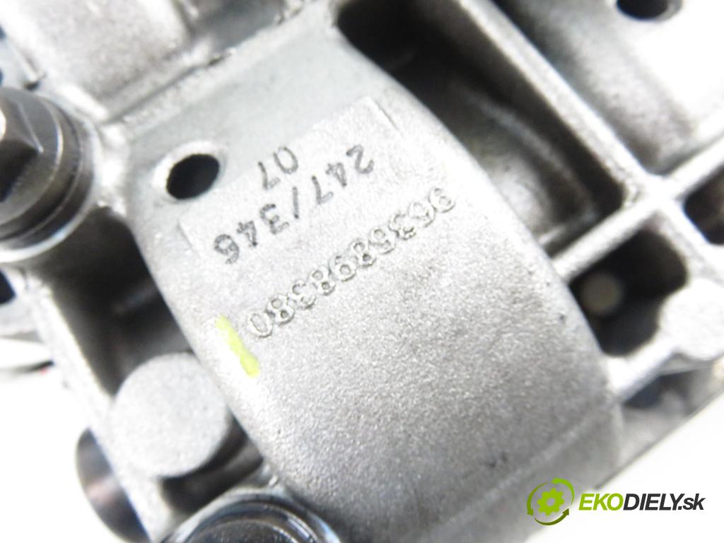 MITSUBISHI OUTLANDER II (CW_W) SUV 2008 115,00 2.2 DI-D 156 4WD - 4HN 2179,00 pumpa oleje 9636898380 ; 9636898580 (Olejové pumpy)