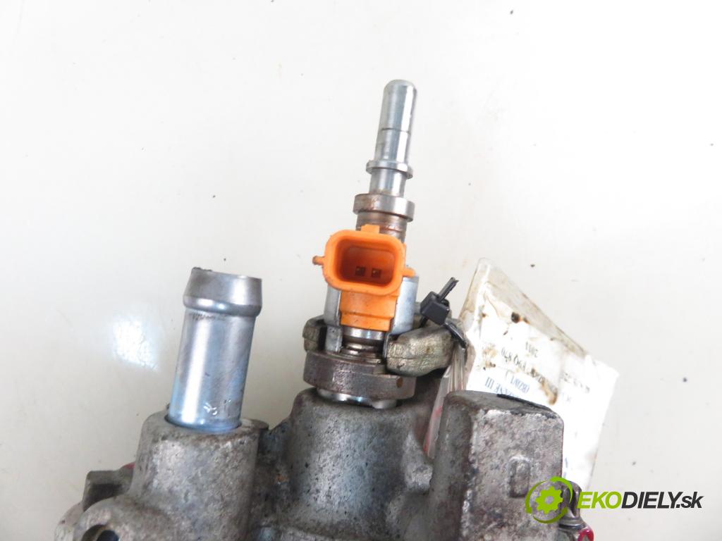 RENAULT MEGANE III liftback (BZ0/1_) HB 2011 96,00 1.9 dCi (BZ0N, BZ0J) - F9Q 870 1870,00 Vstrek DPF 8200950712 ; 8200950712A