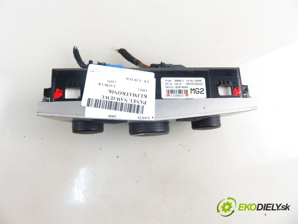 OPEL ZAFIRA B (A05) MINIVAN 2008 103,00 1.8 - Z 18 XER 1796,00 Panel kúrenia KLIMATRONIK 13250623