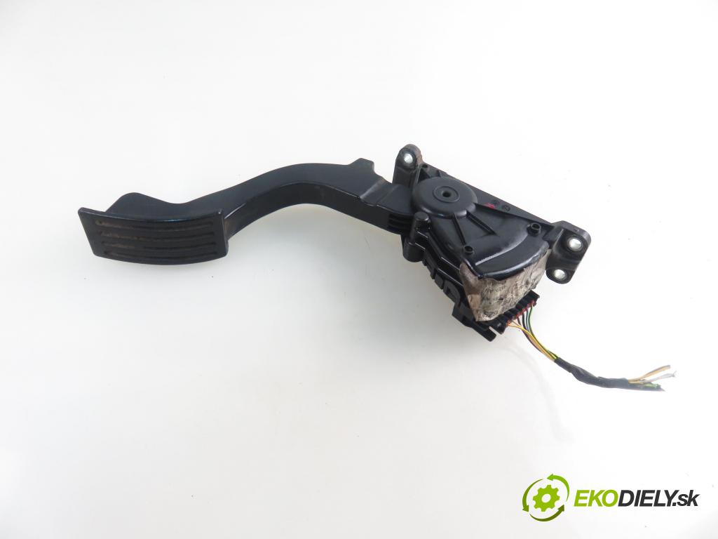 FORD FOCUS II (DA_, HCP) HB 2005 74,00 1.6 - HWDA 1596,00 Potenciometer plynu 4M519F836AH ; 6PV00864101 (Pedál)