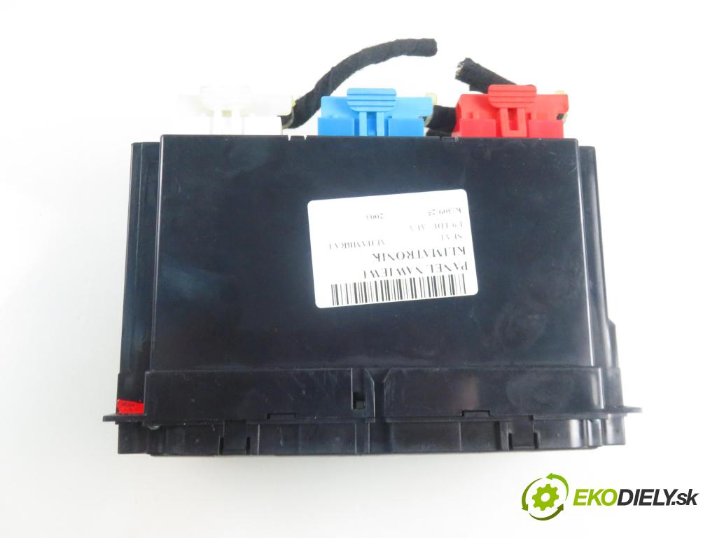SEAT ALHAMBRA (7V8, 7V9) MINIVAN 2003 85,00 1.9 TDI PD 115 - AUY 1896,00 Panel kúrenia KLIMATRONIK 7M7907040E ; 5HB00796330