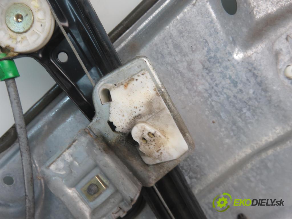 VW POLO (9N_) HB 2001 47,00 1.2 12V 64 - AZQ 1198,00 mechanismus oken 6Q3837401H ; 6Q2959802A