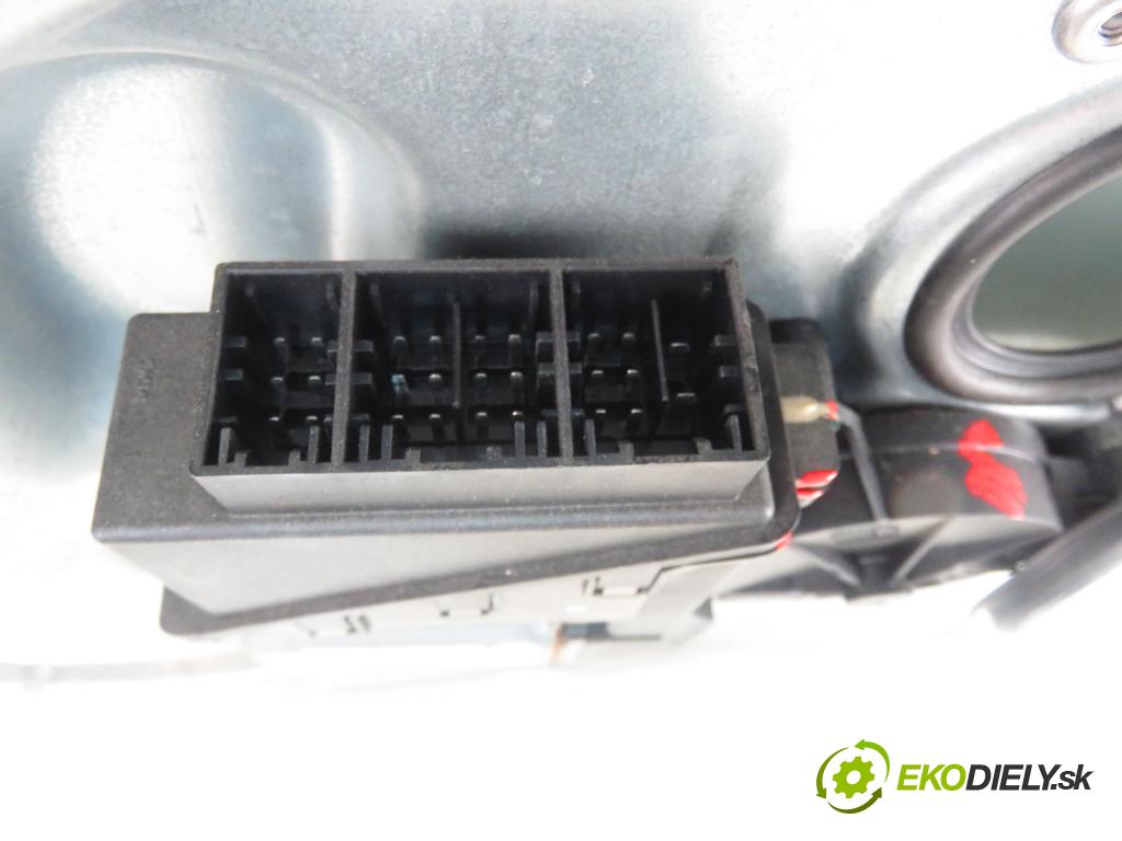 VW POLO (9N_) HB 2001 47,00 1.2 12V 64 - AZQ 1198,00 mechanismus oken PPE 6Q3837402H ; 3B1837016BQ ; 6Q2959801A