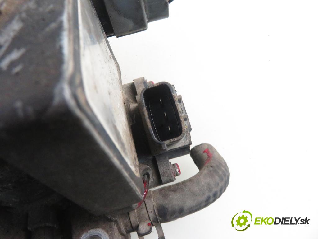 NISSAN MICRA II (K11) HB 2000 44,00 1.0 i 16V 998,00 Škrtiaca klapka  (Škrtiaca klapka)