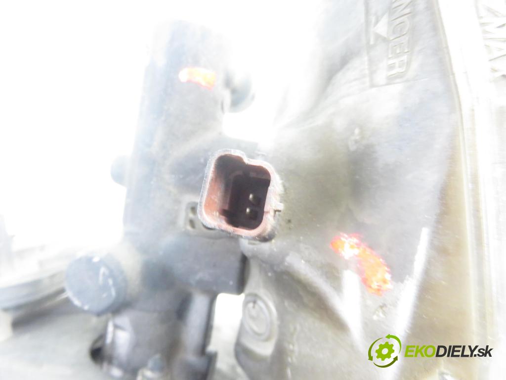 PEUGEOT 607 (9D, 9U) SEDAN 2000 98,00 2.2 HDI - 4HX (DW12TED4/FAP) 2179,00 Posilovač 9640238180 ; 02804021462 (Servočerpadlo, pumpa riadenia)