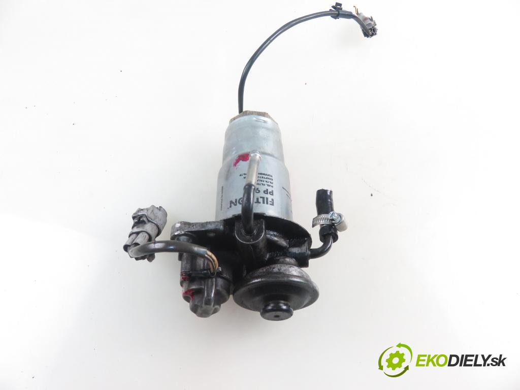 TOYOTA AVENSIS Kombi (_T25_) HB 2004 85,00 2.0 D-4D 116 - 1CD-FTV 1995,00 Obal filtra paliva  (Obal filtra paliva)