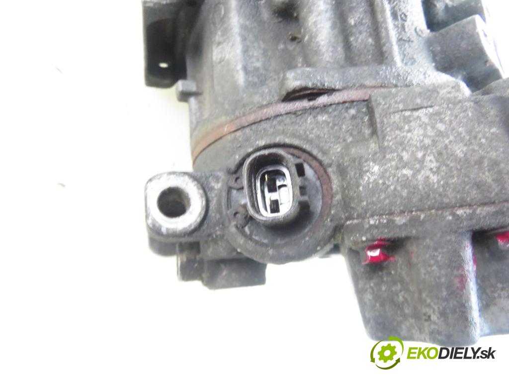 TOYOTA AVENSIS Kombi (_T25_) HB 2004 85,00 2.0 D-4D 116 - 1CD-FTV 1995,00 KOMPRESOR: klimatizácie 4472209752 (Kompresor klimatizácie)