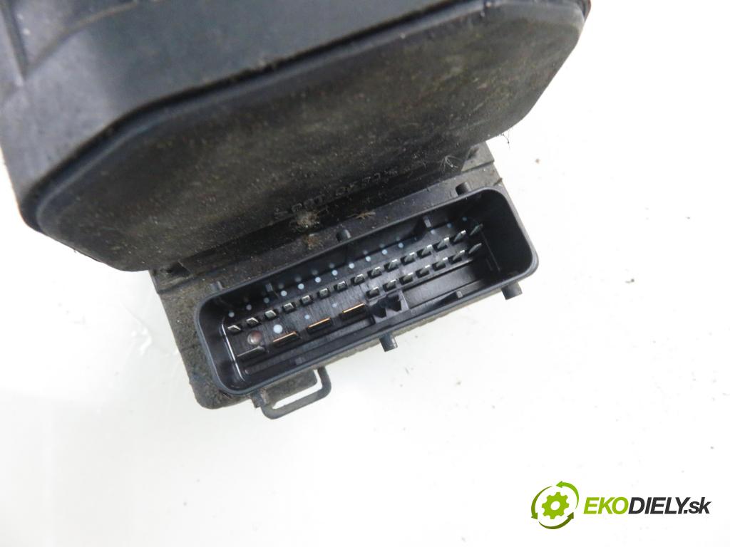 FIAT SEICENTO / 600 (187_) HB 2008 40,00 1.1 54 - 187 A1.000 1108,00 pumpa ABS 0273004426 ; 46556475 (Pumpy brzdové)