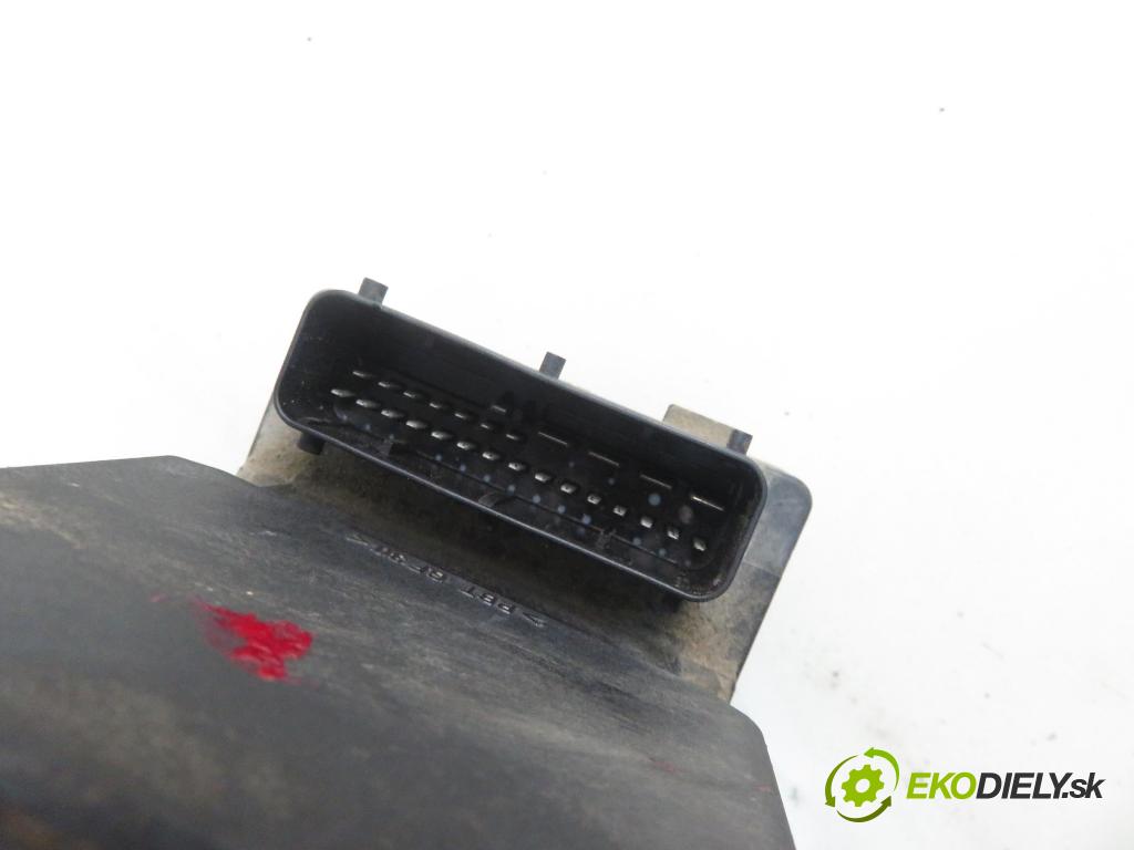 AUDI A6 (4B2, C5) SEDAN 1999 142,00 2.8 quattro - ACK 2771,00 Pumpa ABS 0273004284 ; 8E0614111A ; 0265220408 (Pumpa ABS)