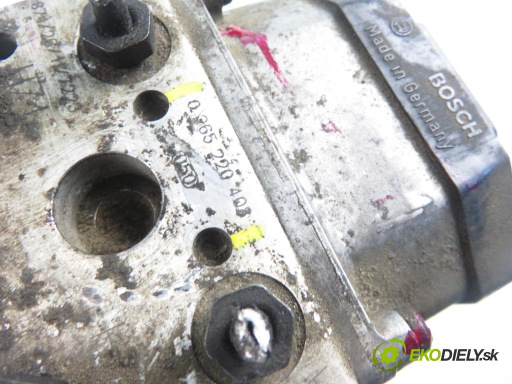 AUDI A6 (4B2, C5) SEDAN 1999 142,00 2.8 quattro - ACK 2771,00 Pumpa ABS 0273004284 ; 8E0614111A ; 0265220408 (Pumpa ABS)