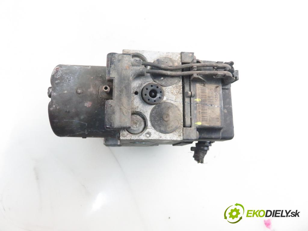 AUDI A6 (4B2, C5) SEDAN 1999 142,00 2.8 quattro - ACK 2771,00 Pumpa ABS 0273004284 ; 8E0614111A ; 0265220408 (Pumpa ABS)