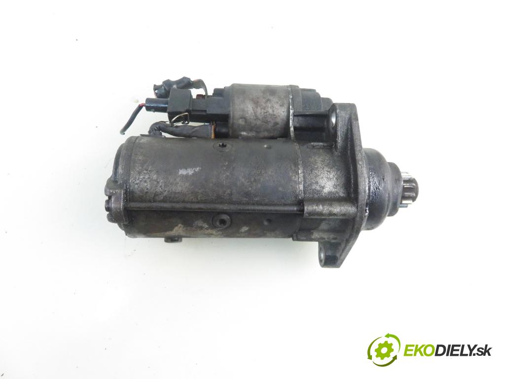 VW GOLF IV (1J1) HB 2001 66,00 1.9 TDI 90 - ALH 1896,00 Štartér  (Štartér)