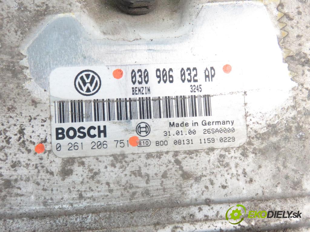 VW POLO (6N2) HB 2001 44,00 1.4 60 - AKK 1390,00 Riadiaca jednotka Motor 030906032AP ; 0261206751
