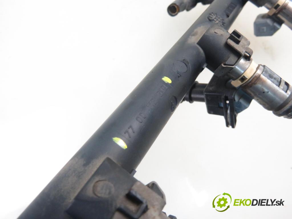 RENAULT MEGANE Scenic (JA0/1_) MINIVAN 1999 79,00 1.6 16V 107 - K4M 700 1598,00 Lišta vstrekovacia 048H104274 ; 7700112519 ; IWP026 (Vstrekovacia lišta)