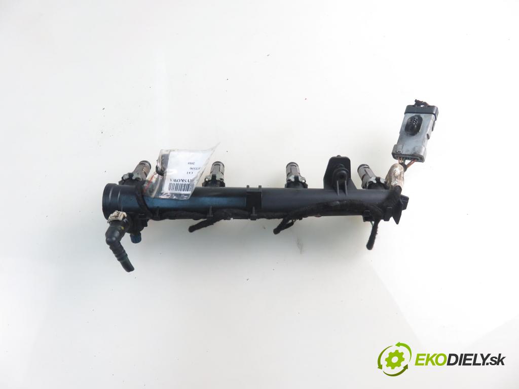 CITROEN C4 I (LC_) HB 2010 65,00 1.4 16V 88 - KFU 1360,00 Lišta vstrekovacia IPM012 ; 9652451580 ; 9644224380 (Vstrekovacia lišta)