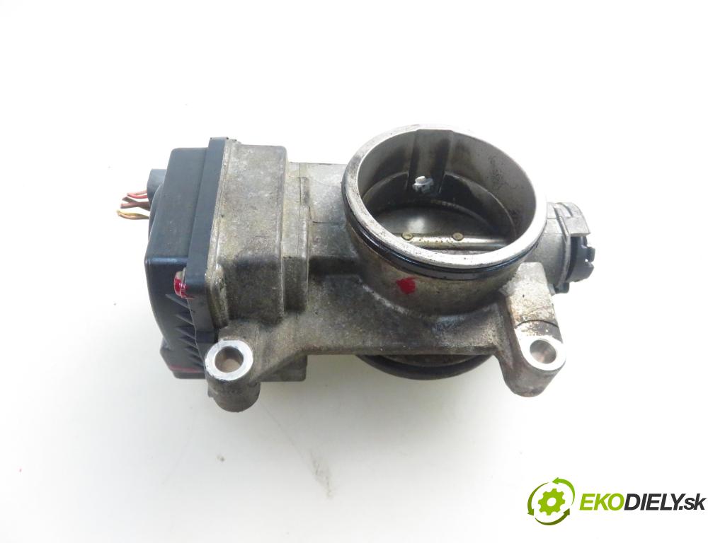 RENAULT SCENIC I (JA0/1_) MINIVAN 2003 0,00 1.6 - K4M 708 1598,00 Škrtiaca klapka 8200063652 ; 8200123061 ; 408239822001 (Škrtiaca klapka)