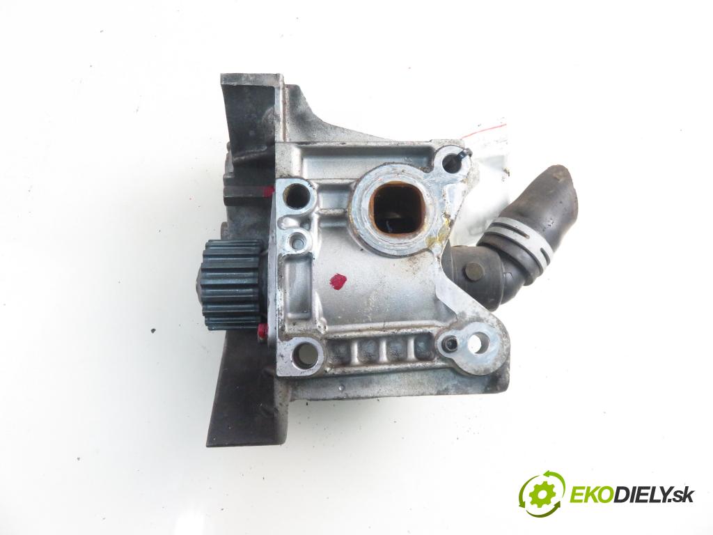 CITROEN C4 I (LC_) HB 2010 65,00 1.4 16V 88 - KFU 1360,00 pumpa vody 9646075210 (Vodní pumpy)