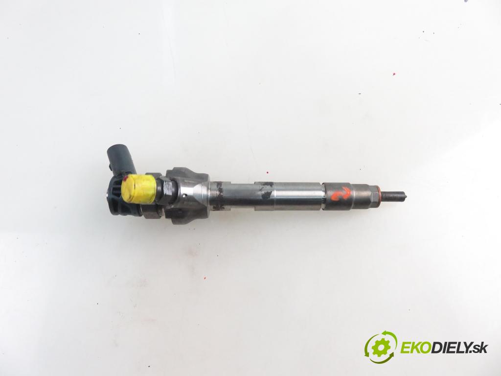 TOYOTA AVENSIS sedan (_T27_) SEDAN 2016 105,00 2.0 D-4D (WWT271_) - 2WW 1995,00 vstrekovač 0445110613 ; 8514146 (Vstrekovač paliva)