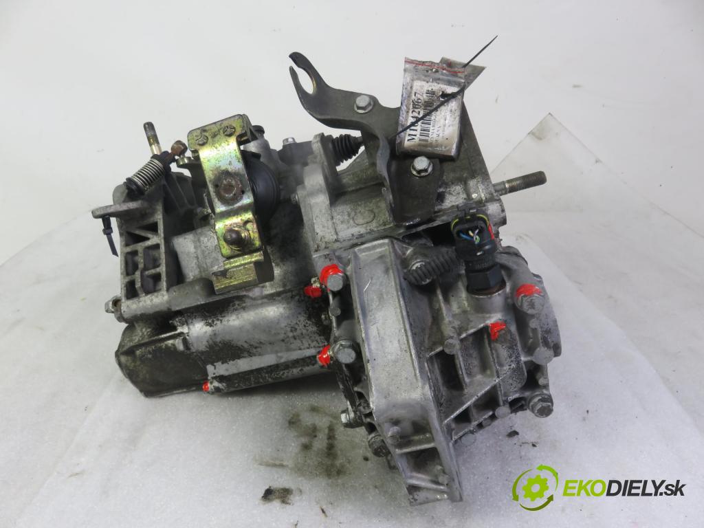 FIAT PUNTO (188_) HB 2001 59,00 1.2 16V 80 - 188 A5.000 1242,00 Prevodovka MANUALNA 46524935
