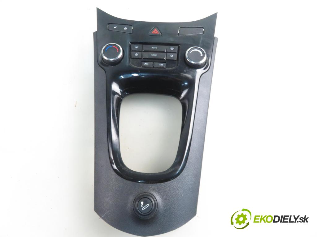 CHEVROLET ORLANDO (J309) MINIVAN 2012 120,00 2.0 D VCDi 163 - Z 20 D1 (LNP) 1998,00 Panel kúrenia KLIMATRONIK 3870578