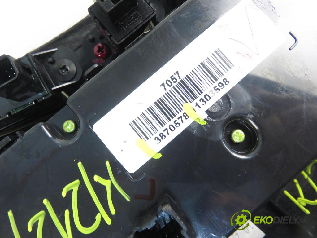 CHEVROLET ORLANDO (J309) MINIVAN 2012 120,00 2.0 D VCDi 163 - Z 20 D1 (LNP) 1998,00 Panel topení KLIMATRONIK 3870578