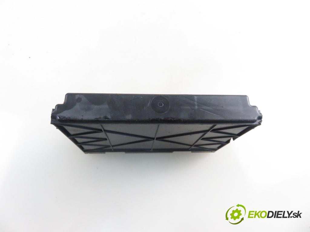 CHEVROLET ORLANDO (J309) MINIVAN 2012 120,00 2.0 D VCDi 163 - Z 20 D1 (LNP) 1998,00 MODUL komfortu 13580774 ; F00HJ00803
