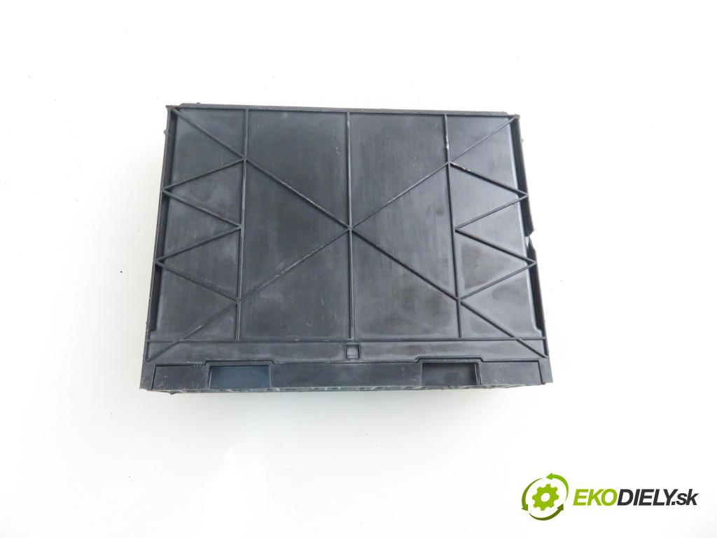 CHEVROLET ORLANDO (J309) MINIVAN 2012 120,00 2.0 D VCDi 163 - Z 20 D1 (LNP) 1998,00 MODUL komfortu 13580774 ; F00HJ00803