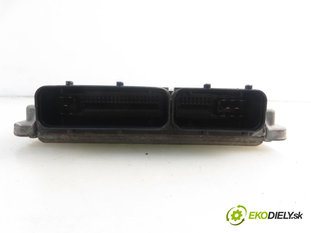 VW GOLF IV (1J1) HB 2000 77,00 1.6 16V 105 - AZD 1598,00 Riadiaca jednotka Motor 036906034BB ; IAW4LVH