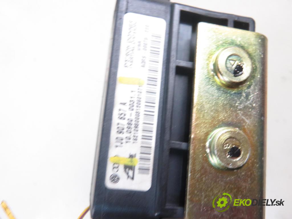 VW GOLF IV (1J1) HB 2000 77,00 1.6 16V 105 - AZD 1598,00 snímač ESP 1J1907637A ; 10098004222 ; 1J0907651A