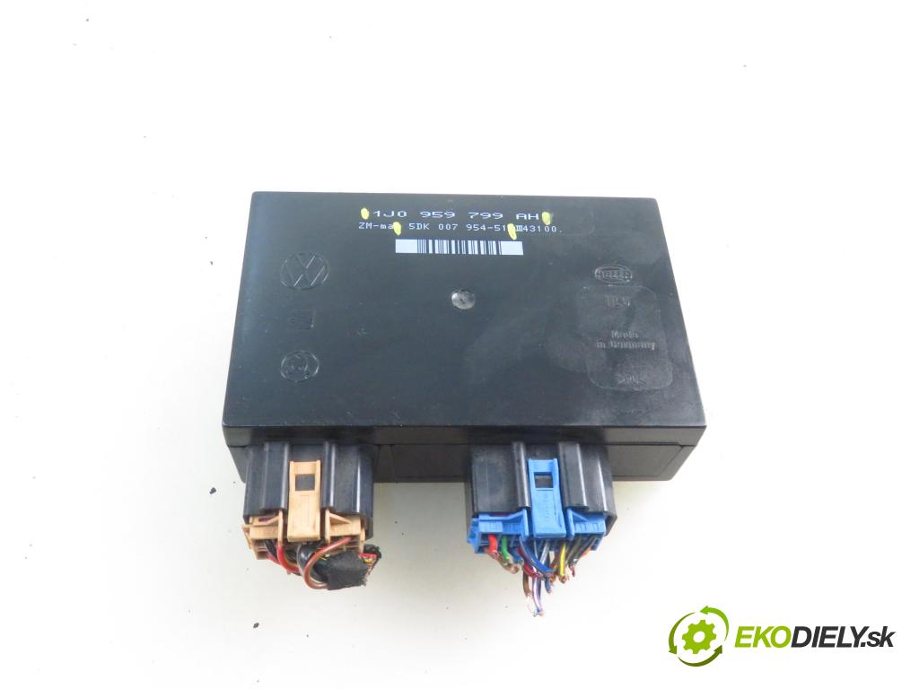 VW GOLF IV (1J1) HB 2000 77,00 1.6 16V 105 - AZD 1598,00 MODUL komfortu 1J0959799AH ; 5DK00795451