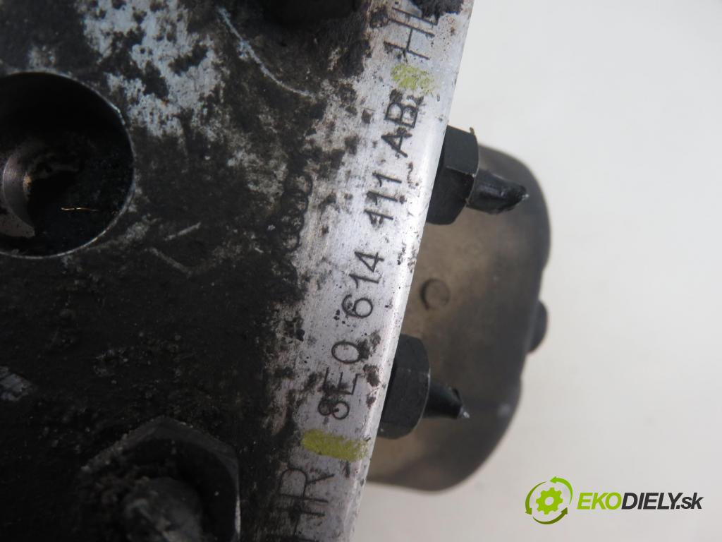 AUDI A4 Avant (8D5, B5) KOMBI 1999 81,00 1.9 TDI - AVG 1896,00 pumpa ABS 8E0614111AB ; 0273004281 ; 0265216559 (Pumpy brzdové)