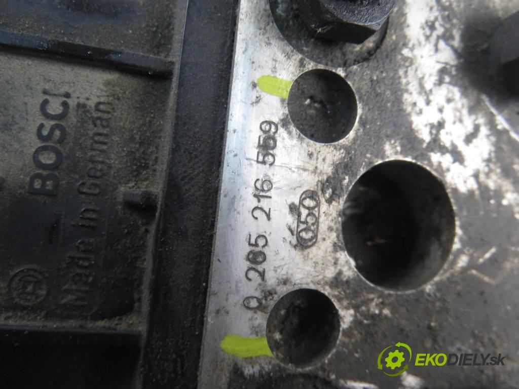 AUDI A4 Avant (8D5, B5) KOMBI 1999 81,00 1.9 TDI - AVG 1896,00 pumpa ABS 8E0614111AB ; 0273004281 ; 0265216559 (Pumpy brzdové)