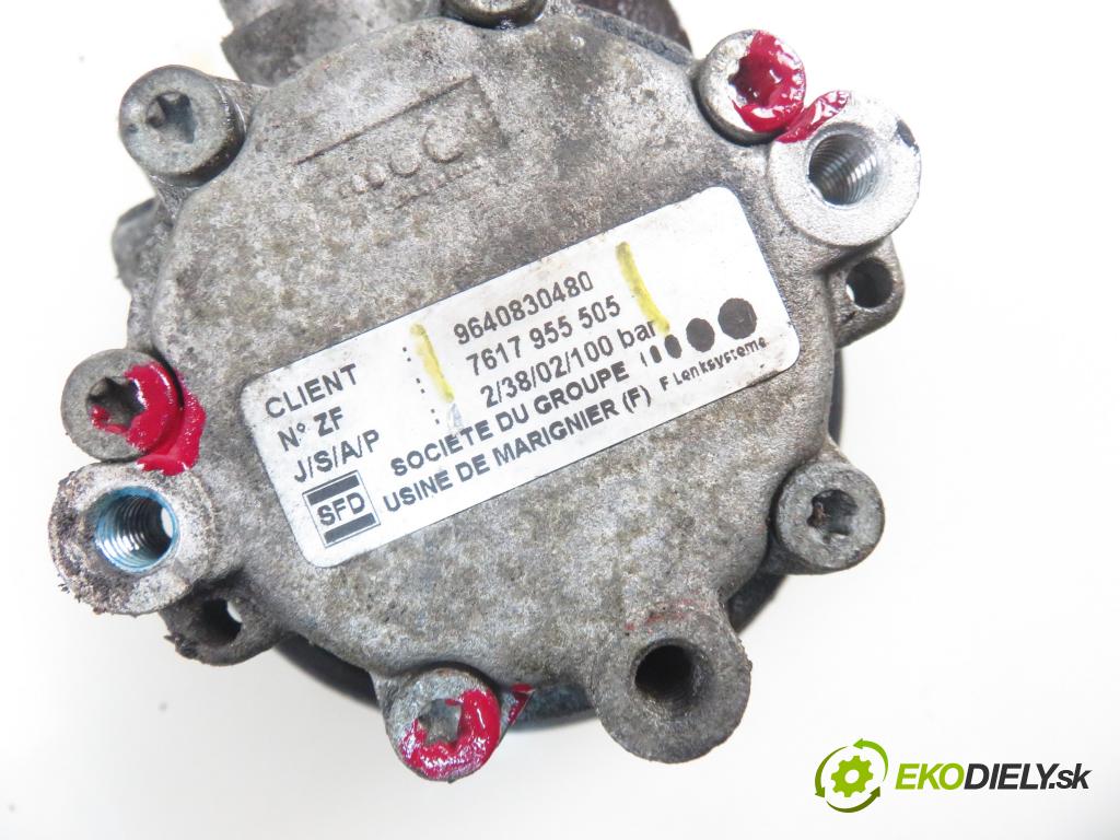 PEUGEOT 406 Break (8E/F) KOMBI 2005 100,00 2.0 16V 136 - RFN (EW10J4) 1997,00 Pumpa servočerpadlo 9640830480 ; 7617955505 (Servočerpadlo, pumpa riadenia)