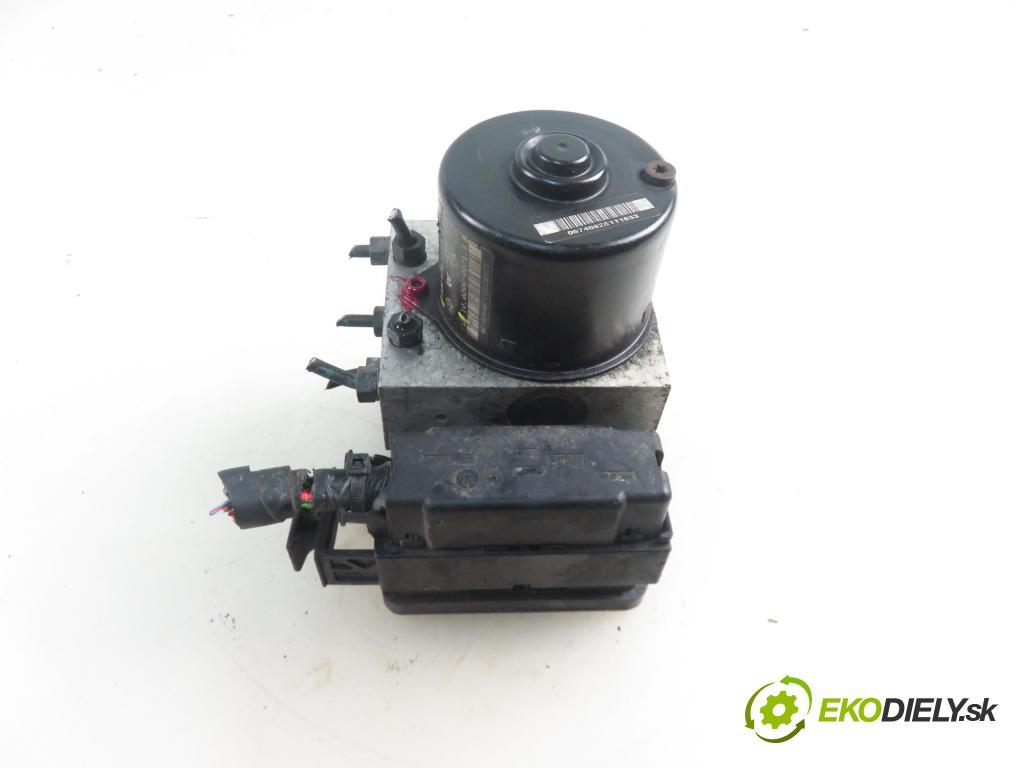 VW POLO (9N_) HB 2003 55,00 1.4 TDI PD 75 - AMF 1422,00 Pumpa ABS 6Q0907379L ; 10096003323 ; 6Q0614117H (Pumpa ABS)