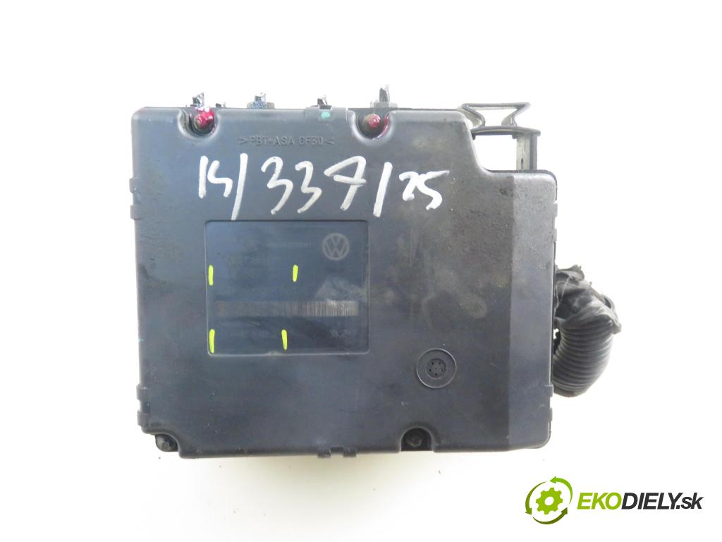 VW GOLF IV (1J1) HB 2000 77,00 1.6 16V 105 - AZD 1598,00 Pumpa ABS 1C0907379 ; 10094703073 ; 6X0614517 (Pumpa ABS)