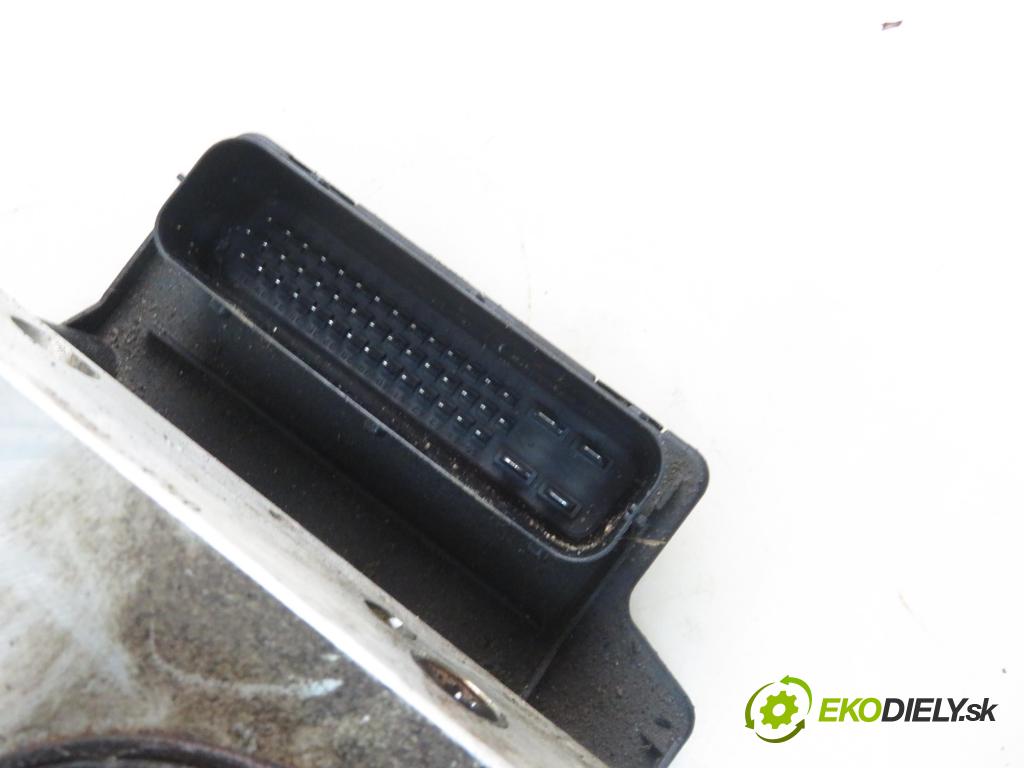 VW GOLF IV (1J1) HB 2000 77,00 1.6 16V 105 - AZD 1598,00 Pumpa ABS 1C0907379 ; 10094703073 ; 6X0614517 (Pumpa ABS)