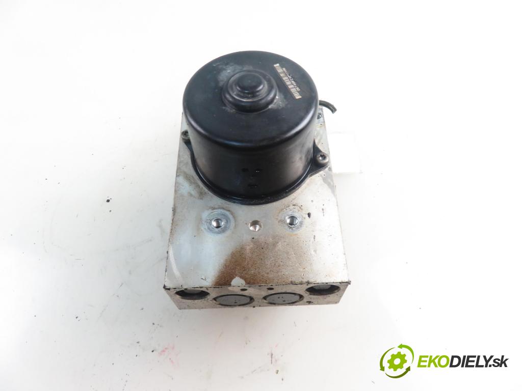 FORD FOCUS Turnier (DNW) KOMBI 2000 96,00 2.0 16V - EDDF 1988,00 Pumpa ABS 10094801023 ; 5WK8448 (Pumpa ABS)