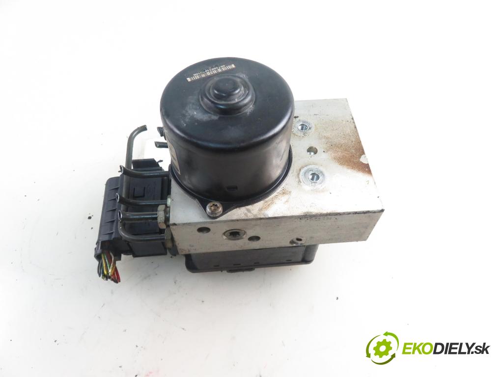 FORD FOCUS Turnier (DNW) KOMBI 2000 96,00 2.0 16V - EDDF 1988,00 Pumpa ABS 10094801023 ; 5WK8448 (Pumpa ABS)