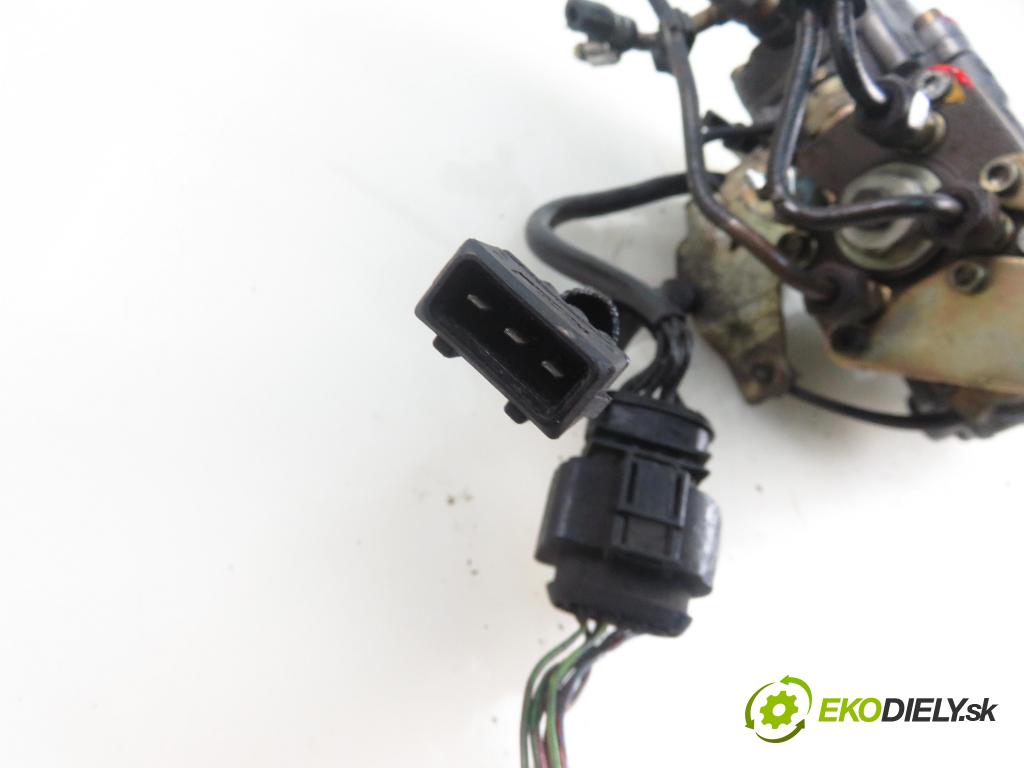 AUDI A4 Avant (8D5, B5) KOMBI 1999 81,00 1.9 TDI - AVG 1896,00 Pumpa vstrekovacia 028130115A ; 0460404969 (Vstrekovacie čerpadlo)