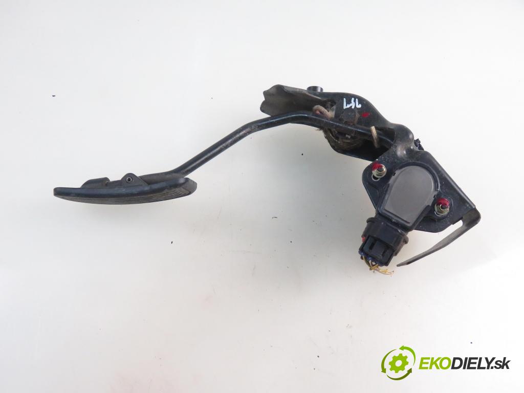 TOYOTA COROLLA (_E12_) HB 2003 66,00 2.0 D-4D 1995,00 Potenciometer plynu 8928147010 ; 1983003010 (Pedál)