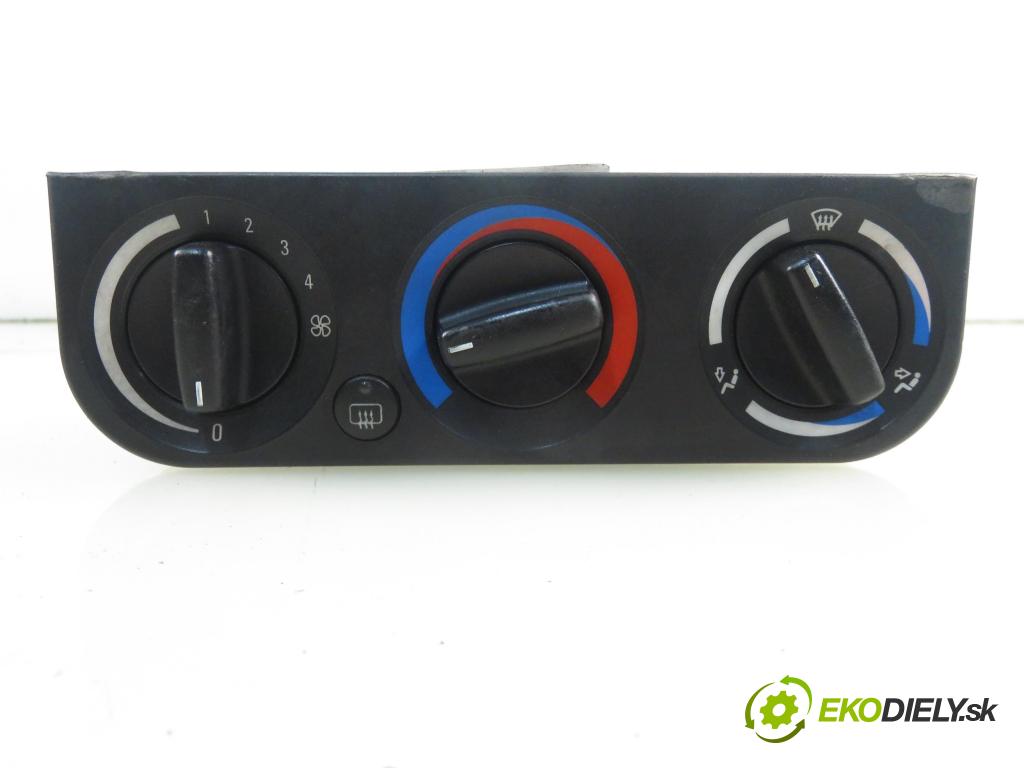 BMW 3 (E36) SEDAN 1995 75,00 316 i 102 - M43 B16 1596,00 Panel kúrenia 8368566