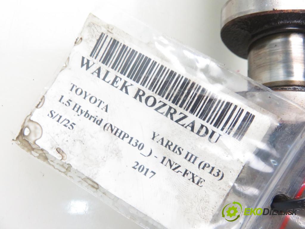 TOYOTA YARIS (_P13_) HB 2017 0,00 1.5 Hybrid (NHP130_) - 1NZ-FXE 1497,00 vačka Vačkový hriadeľ:
