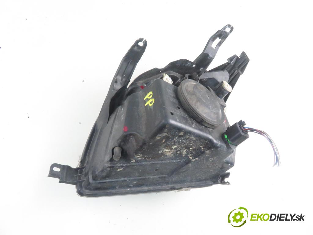 FORD FUSION (JU_) HB 2004 59,00 1.4 - FXJA 1388,00 světlo PP