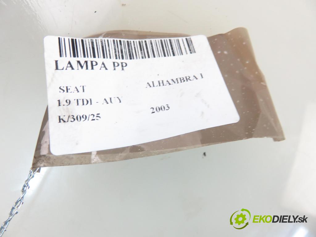 SEAT ALHAMBRA (7V8, 7V9) MINIVAN 2003 85,00 1.9 TDI PD 115 - AUY 1896,00 světlo PP 7M7941016M